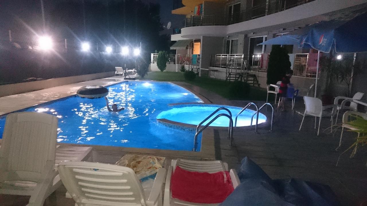 Club Priz Aparthotel Primorszko Kültér fotó